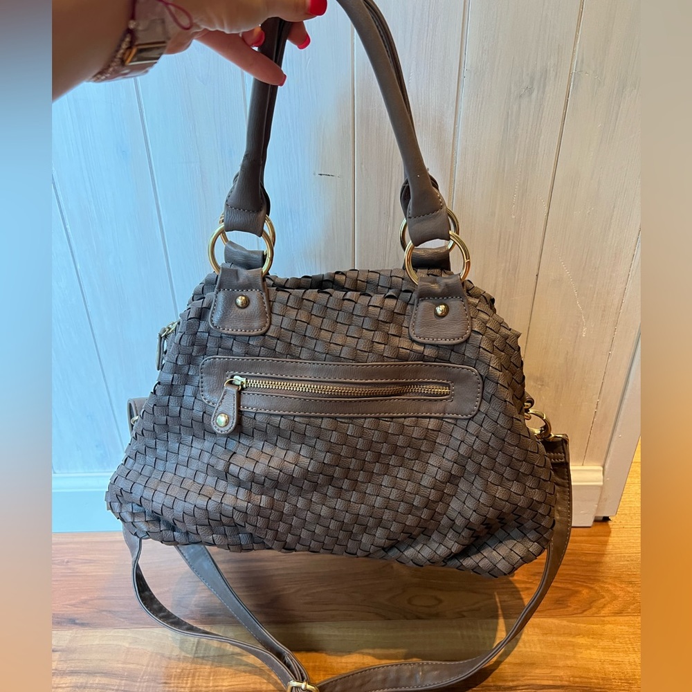 Handbag - Picture 2 of 3